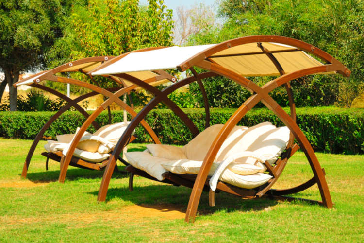 Hollywoodschaukel Holz Gartenmöbel