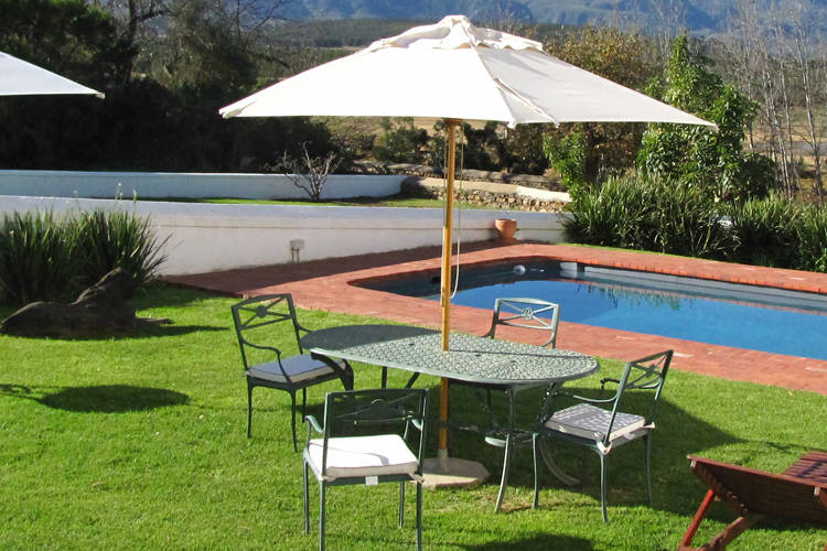 Sonnenschirm Sonnenliege Gartenmöbel Set